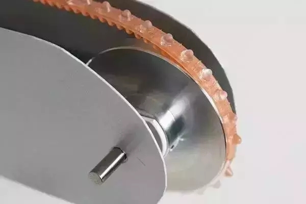什么？将电锯改造成按摩器？